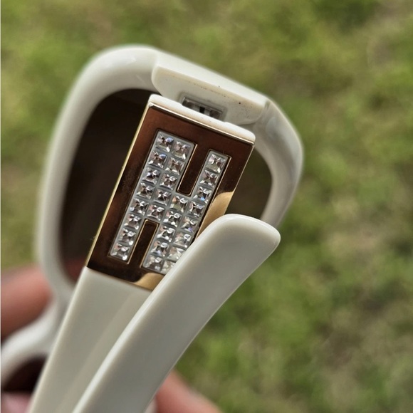 Authentic Fendi Off White Sunglass Women Sparkle Side Bling Made In Italy - Picture 14 of 14